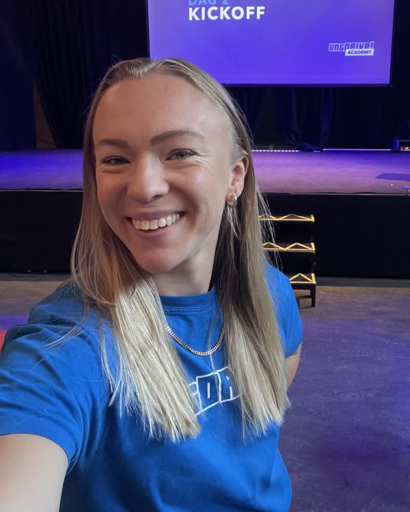 Cassandra Hallberg